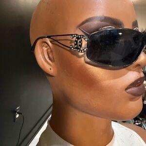 Authentic Chanel Y2K Vintage Sunglasses style 4073-B